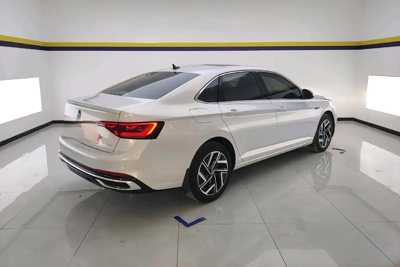 2023 Volkswagen Sagitar 1.5T 160HP L4 7DCT,autocango,china used car exporter,china ev exporter,chinese used car exporter,chinese used ev exporter