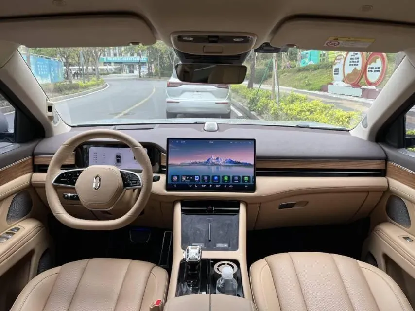 2024 Ford Transit 2.0T 143HP L4 9AT,autocango,china used car exporter,china ev exporter,chinese used car exporter,chinese used ev exporter