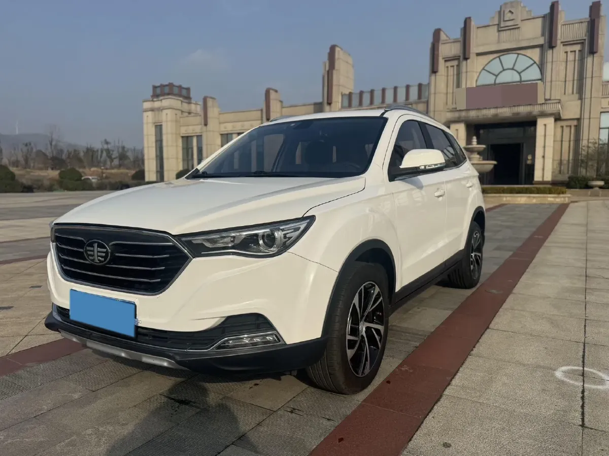 2019 Bestune X40 1.6L 114HP L4 6AT,autocango,china used car exporter,china ev exporter,chinese used car exporter,chinese used ev exporter