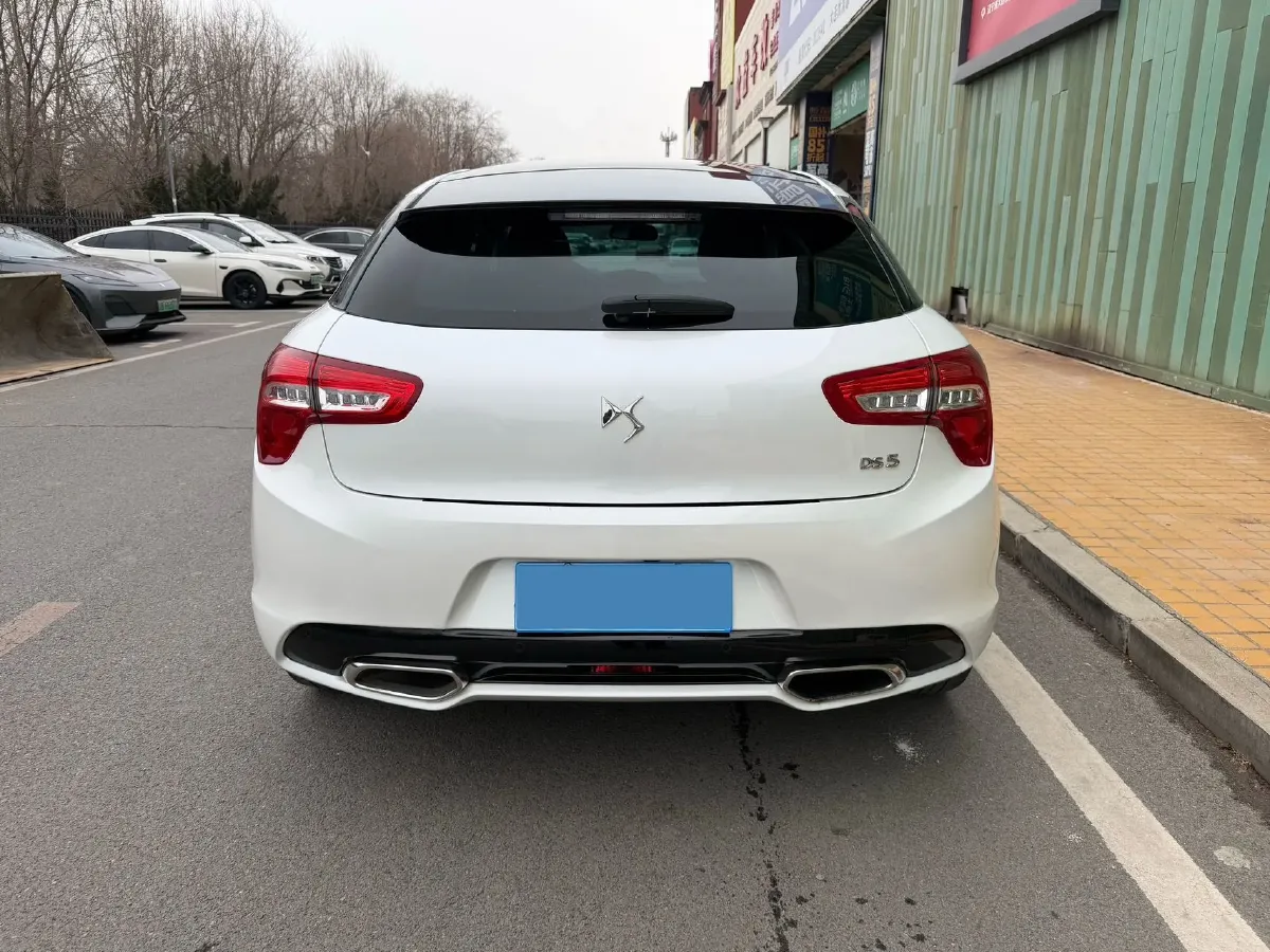 2014 DS 5 1.6T 163HP L4 6AT,autocango,china used car exporter,china ev exporter,chinese used car exporter,chinese used ev exporter