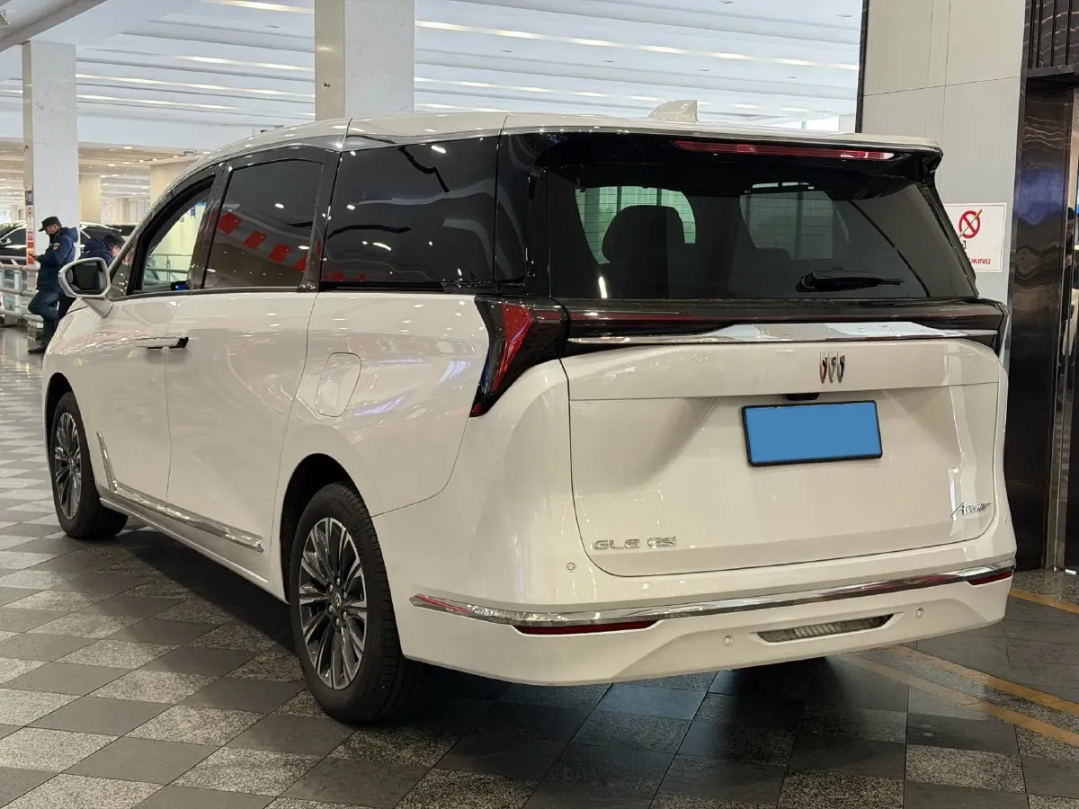 2025 Buick GL8 2.0T 237HP L4 9AT,autocango,china used car exporter,china ev exporter,chinese used car exporter,chinese used ev exporter