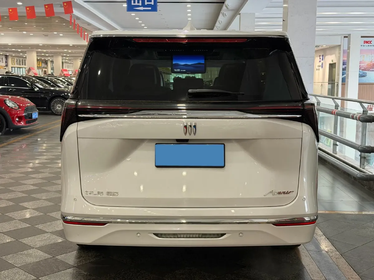 2025 Buick GL8 2.0T 237HP L4 9AT,autocango,china used car exporter,china ev exporter,chinese used car exporter,chinese used ev exporter