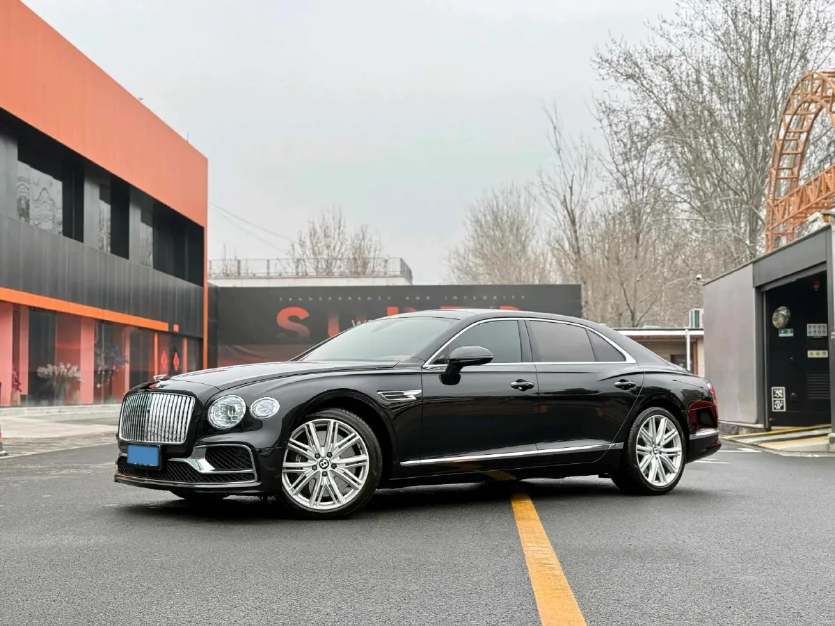 2022 Bentley Flying Spur 4.0T 550HP V8 8DCT,autocango,china used car exporter,china ev exporter,chinese used car exporter,chinese used ev exporter