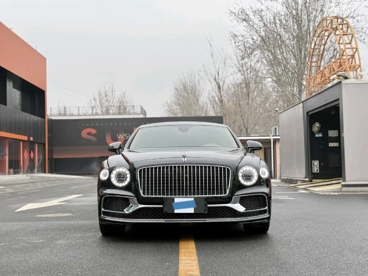 2022 Bentley Flying Spur 4.0T 550HP V8 8DCT,autocango,china used car exporter,china ev exporter,chinese used car exporter,chinese used ev exporter