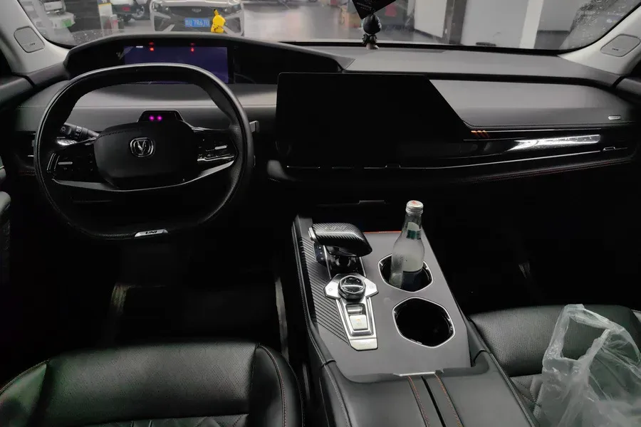 2022 Chevrolet Menlo BEV 61.1KWH,autocango,china used car exporter,china ev exporter,chinese used car exporter,chinese used ev exporter