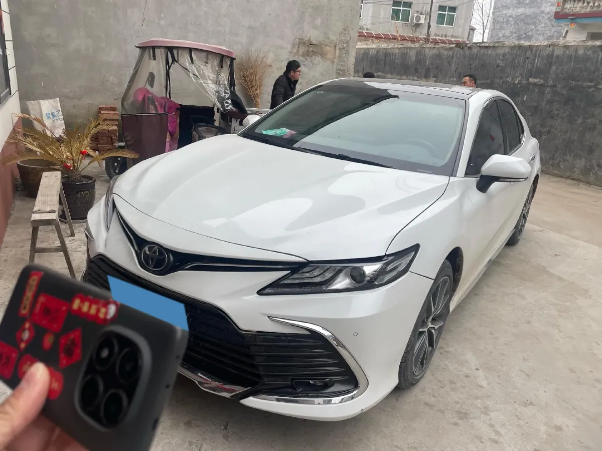 2023 Toyota Camry 2.5L 207HP L4 8AT,autocango,china used car exporter,china ev exporter,chinese used car exporter,chinese used ev exporter