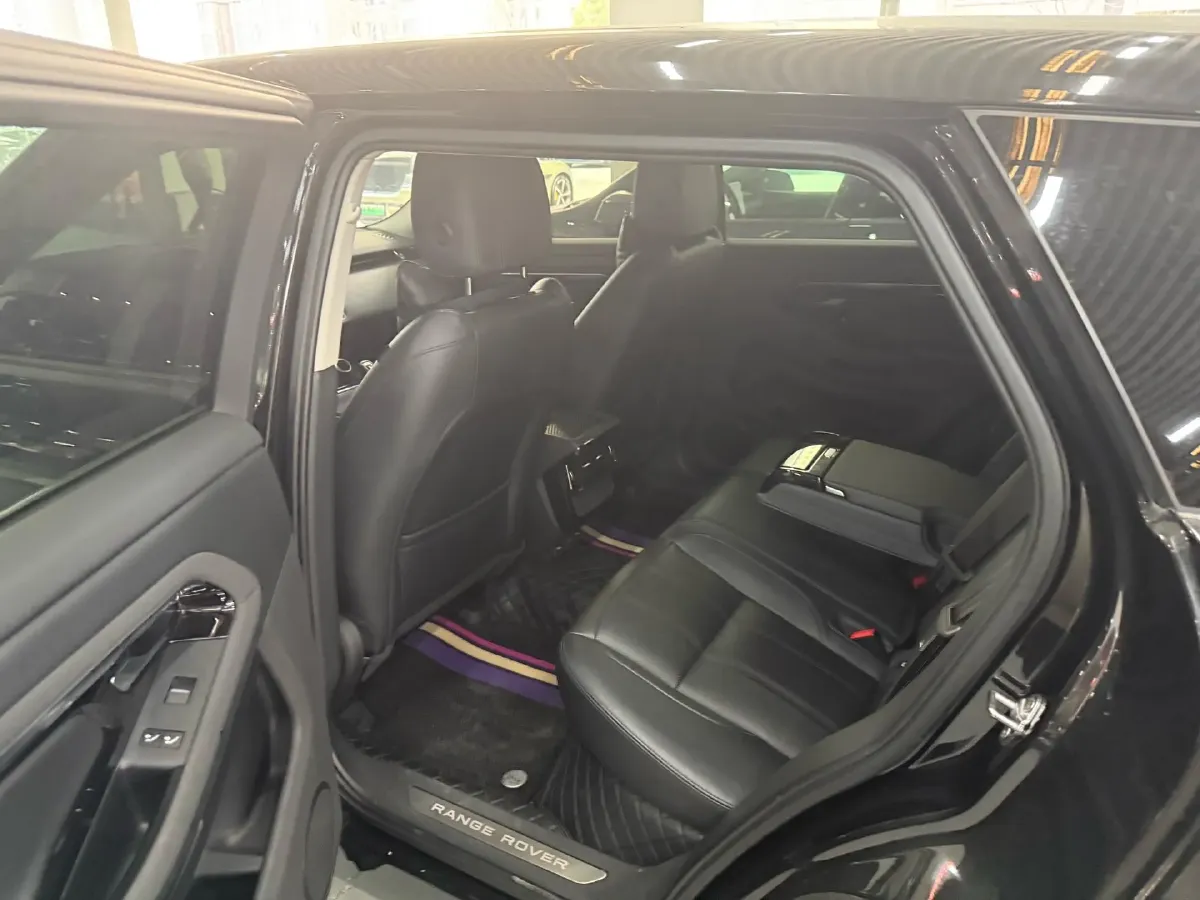 2022 Land Rover Range Rover Evoque 2.0T 200HP L4 9AT,autocango,china used car exporter,china ev exporter,chinese used car exporter,chinese used ev exporter