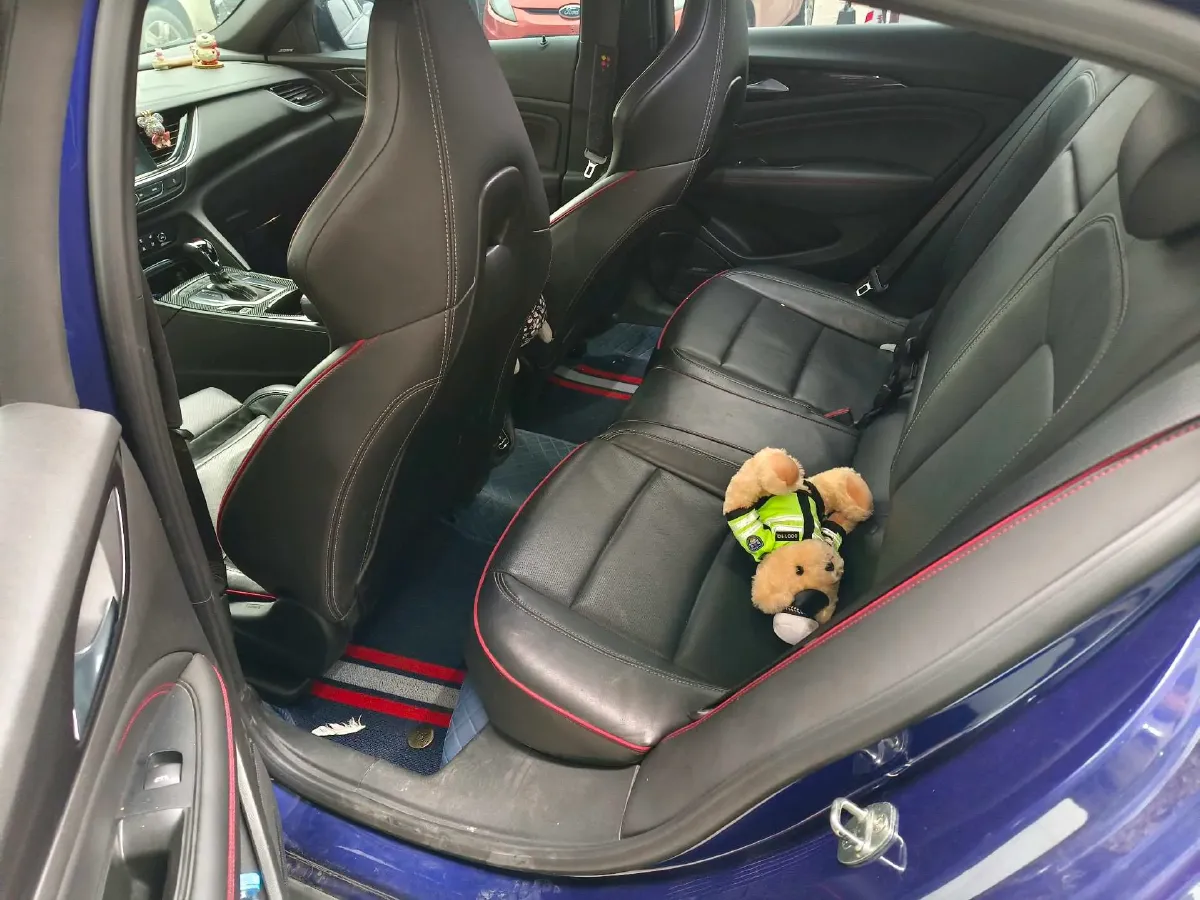 2019 Buick Regal 2.0T 261HP L4 9AT,autocango,china used car exporter,china ev exporter,chinese used car exporter,chinese used ev exporter