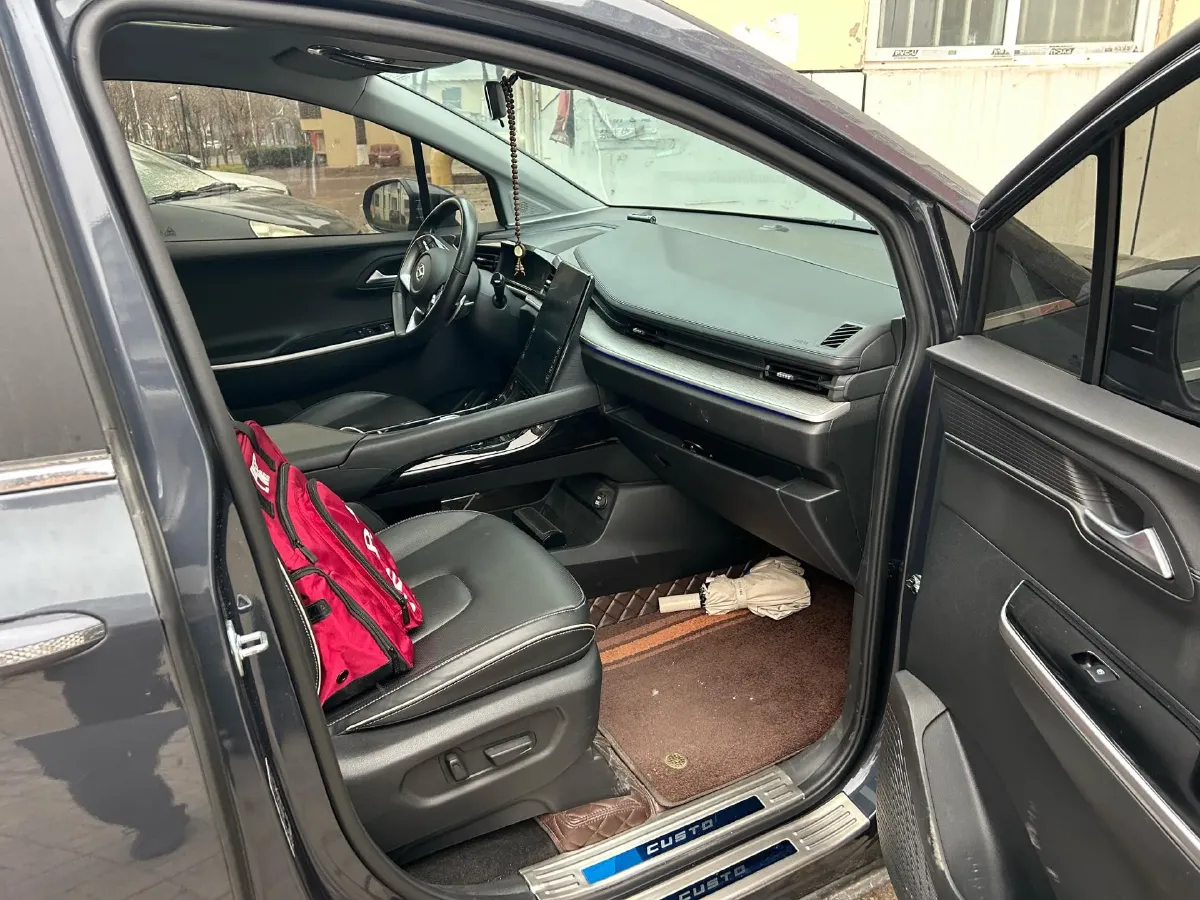 2021 Hyundai Custo 2.0T 236HP L4 8AT,autocango,china used car exporter,china ev exporter,chinese used car exporter,chinese used ev exporter