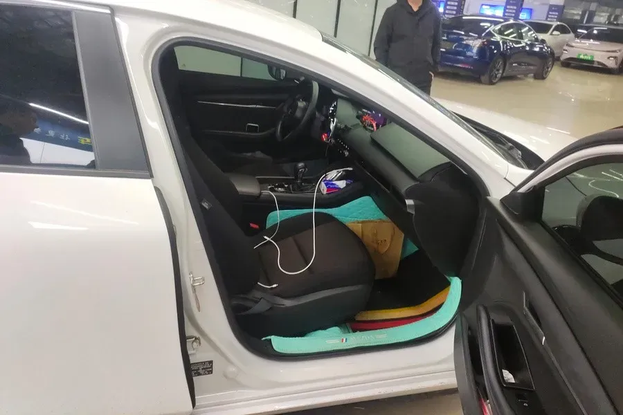 2022 Mazda 3 Axela 2.0L 158HP L4 6AT,autocango,china used car exporter,china ev exporter,chinese used car exporter,chinese used ev exporter