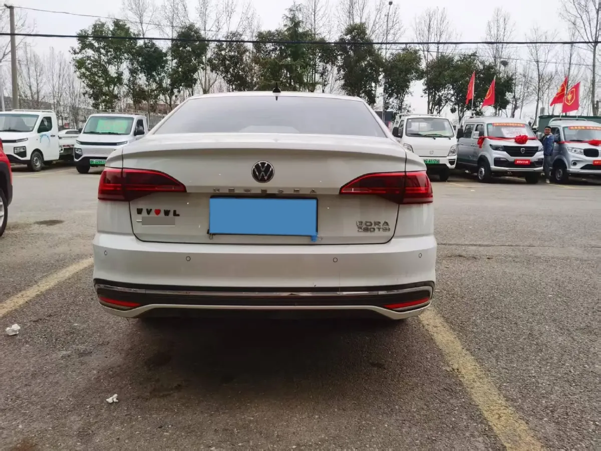 2023 Volkswagen Bora 1.2T 116HP L4 7DCT,autocango,china used car exporter,china ev exporter,chinese used car exporter,chinese used ev exporter
