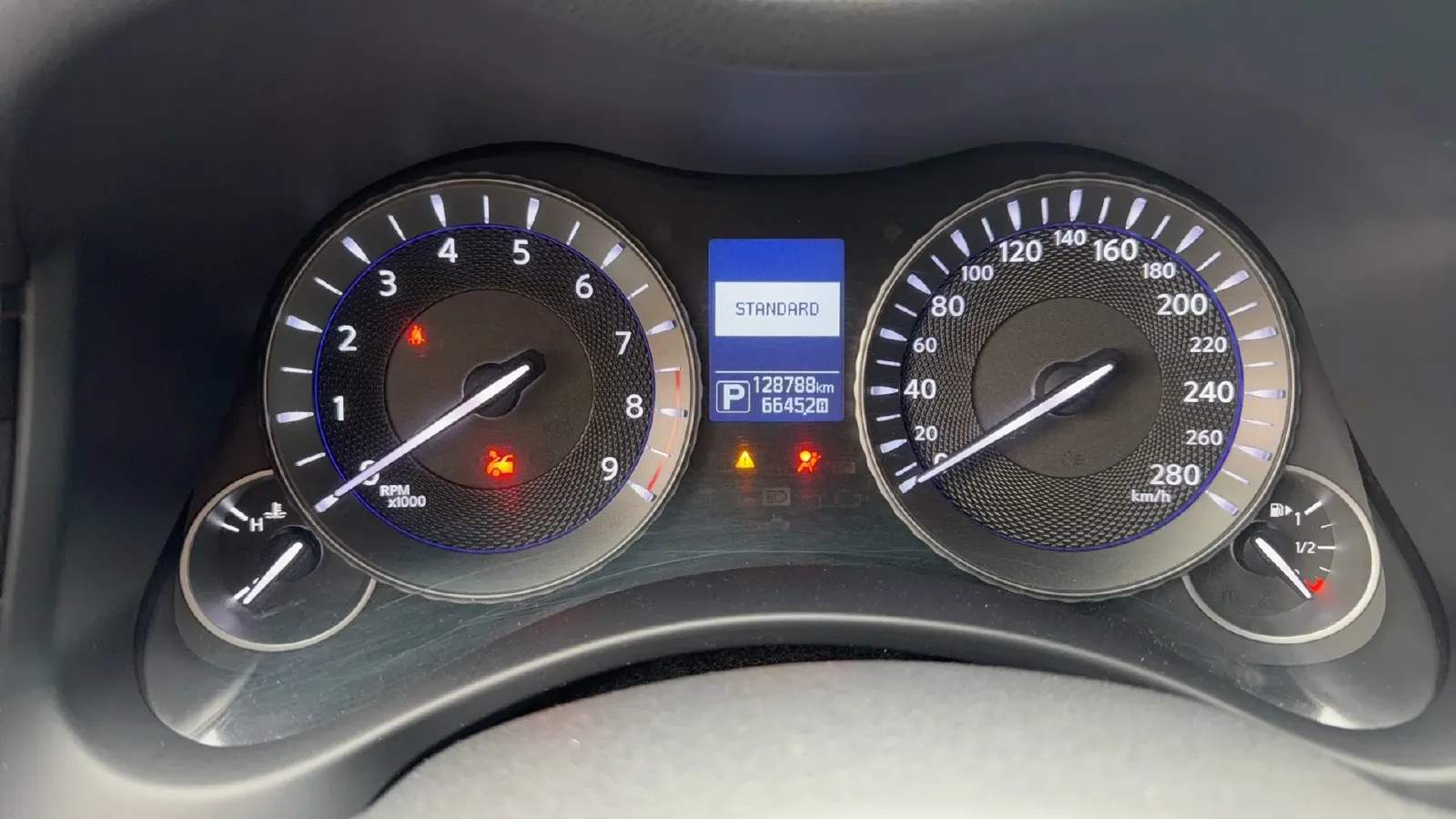 2017 Audi A3 1.4T 150HP L4 6DCT PHEV 8.8KWH,autocango,china used car exporter,china ev exporter,chinese used car exporter,chinese used ev exporter