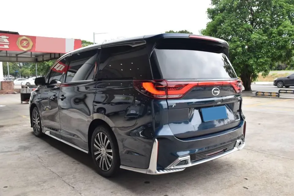2021 GAC Trumpchi M8 2.0T 252HP L4 8AT,autocango,china used car exporter,china ev exporter,chinese used car exporter,chinese used ev exporter