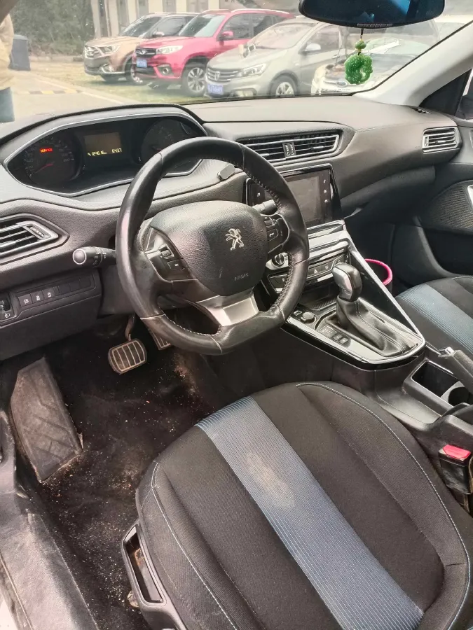 2018 Peugeot 308 1.6L 117HP L4 6AT,autocango,china used car exporter,china ev exporter,chinese used car exporter,chinese used ev exporter
