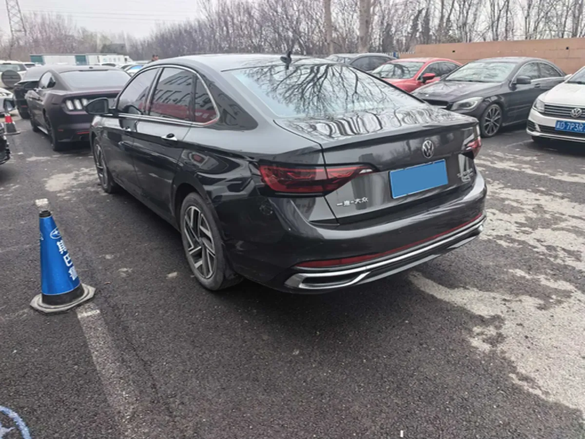 2023 Volkswagen Sagitar 1.5T 160HP L4 7DCT,autocango,china used car exporter,china ev exporter,chinese used car exporter,chinese used ev exporter