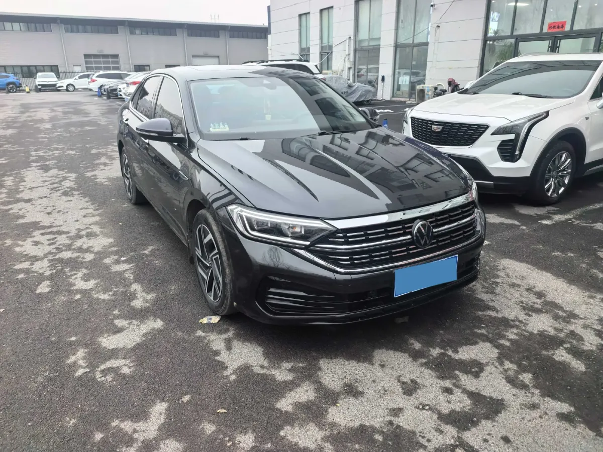 2023 Volkswagen Sagitar 1.5T 160HP L4 7DCT,autocango,china used car exporter,china ev exporter,chinese used car exporter,chinese used ev exporter