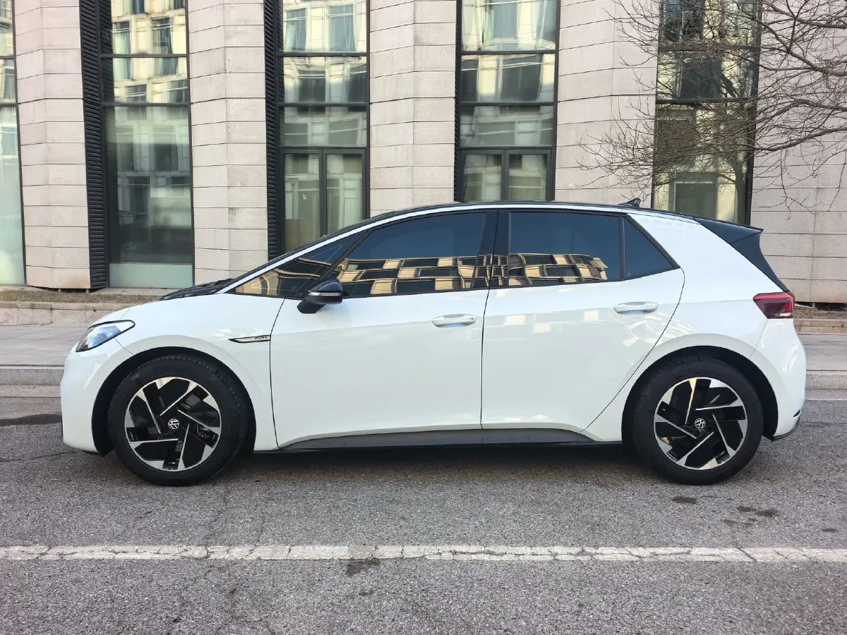 2024 Volkswagen ID.3 BEV 52.8KWH,autocango,china used car exporter,china ev exporter,chinese used car exporter,chinese used ev exporter