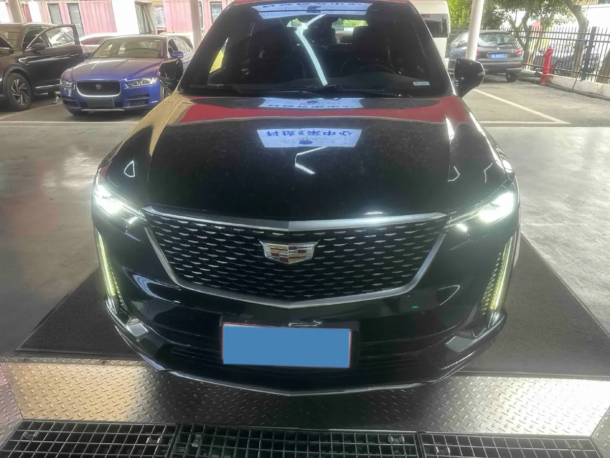 2021 Cadillac XT6 2.0T 237HP L4 9AT,autocango,china used car exporter,china ev exporter,chinese used car exporter,chinese used ev exporter