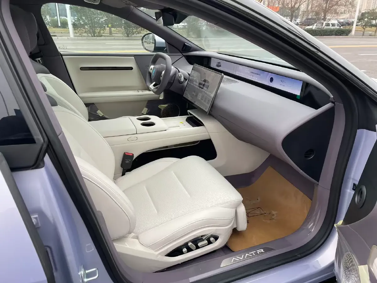 2025 Avatr 06 REEV 156HP REEV,autocango,china used car exporter,china ev exporter,chinese used car exporter,chinese used ev exporter