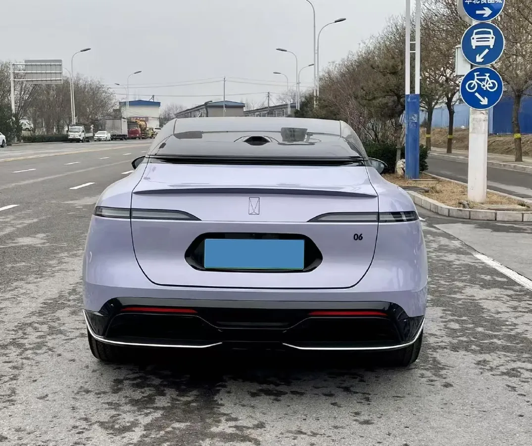 2025 Avatr 06 REEV 156HP REEV,autocango,china used car exporter,china ev exporter,chinese used car exporter,chinese used ev exporter