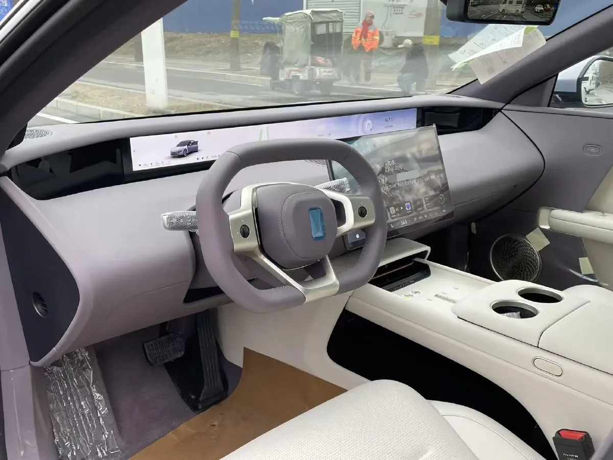 2025 Avatr 06 REEV 156HP REEV,autocango,china used car exporter,china ev exporter,chinese used car exporter,chinese used ev exporter