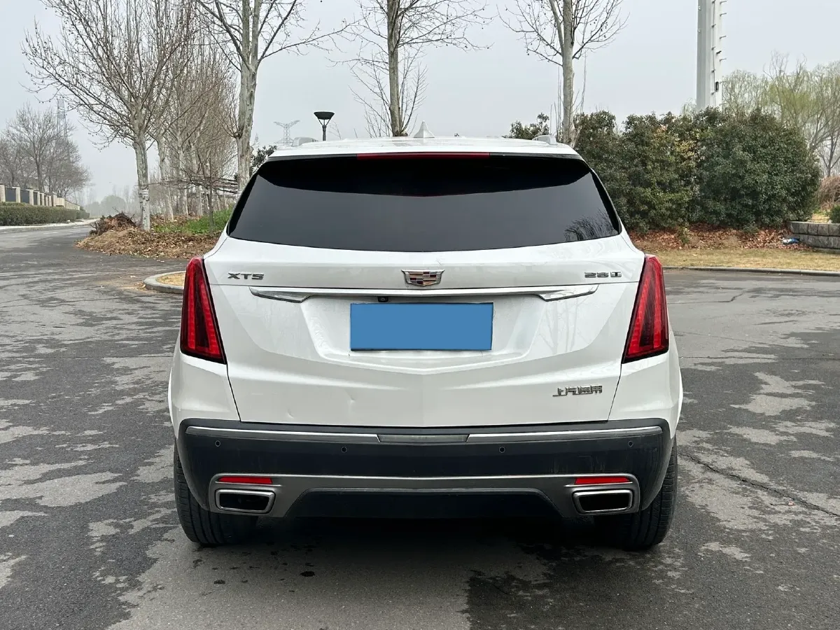2020 Cadillac XT5 2.0T 241HP L4 9AT,autocango,china used car exporter,china ev exporter,chinese used car exporter,chinese used ev exporter