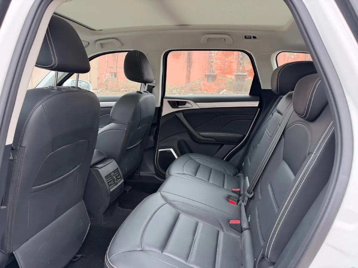 2021 Haval H7 2.0T 227HP L4 7DCT,autocango,china used car exporter,china ev exporter,chinese used car exporter,chinese used ev exporter