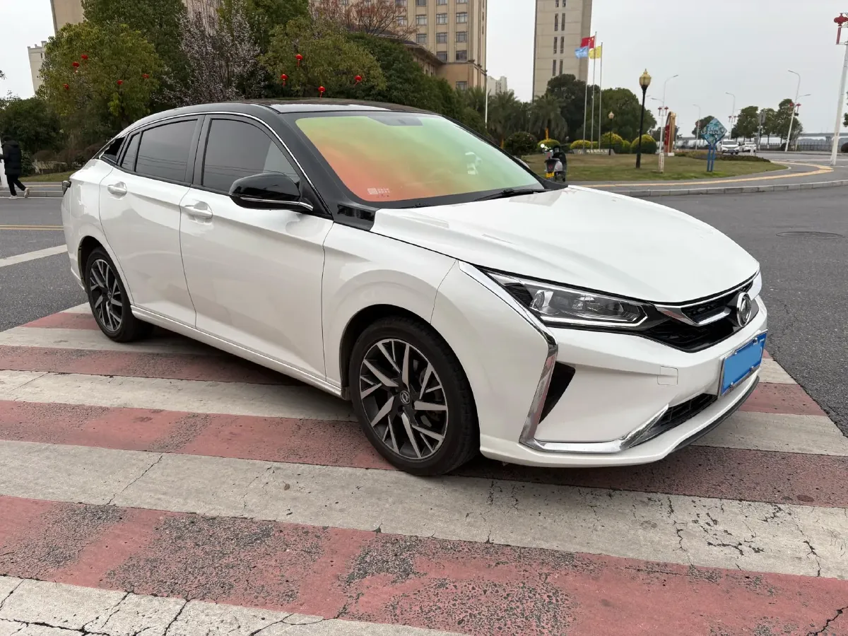 2020 DongFeng Aeolus YiXuan 1.5T 150HP L4 6DCT,autocango,china used car exporter,china ev exporter,chinese used car exporter,chinese used ev exporter