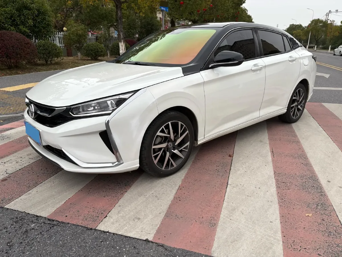2020 DongFeng Aeolus YiXuan 1.5T 150HP L4 6DCT,autocango,china used car exporter,china ev exporter,chinese used car exporter,chinese used ev exporter