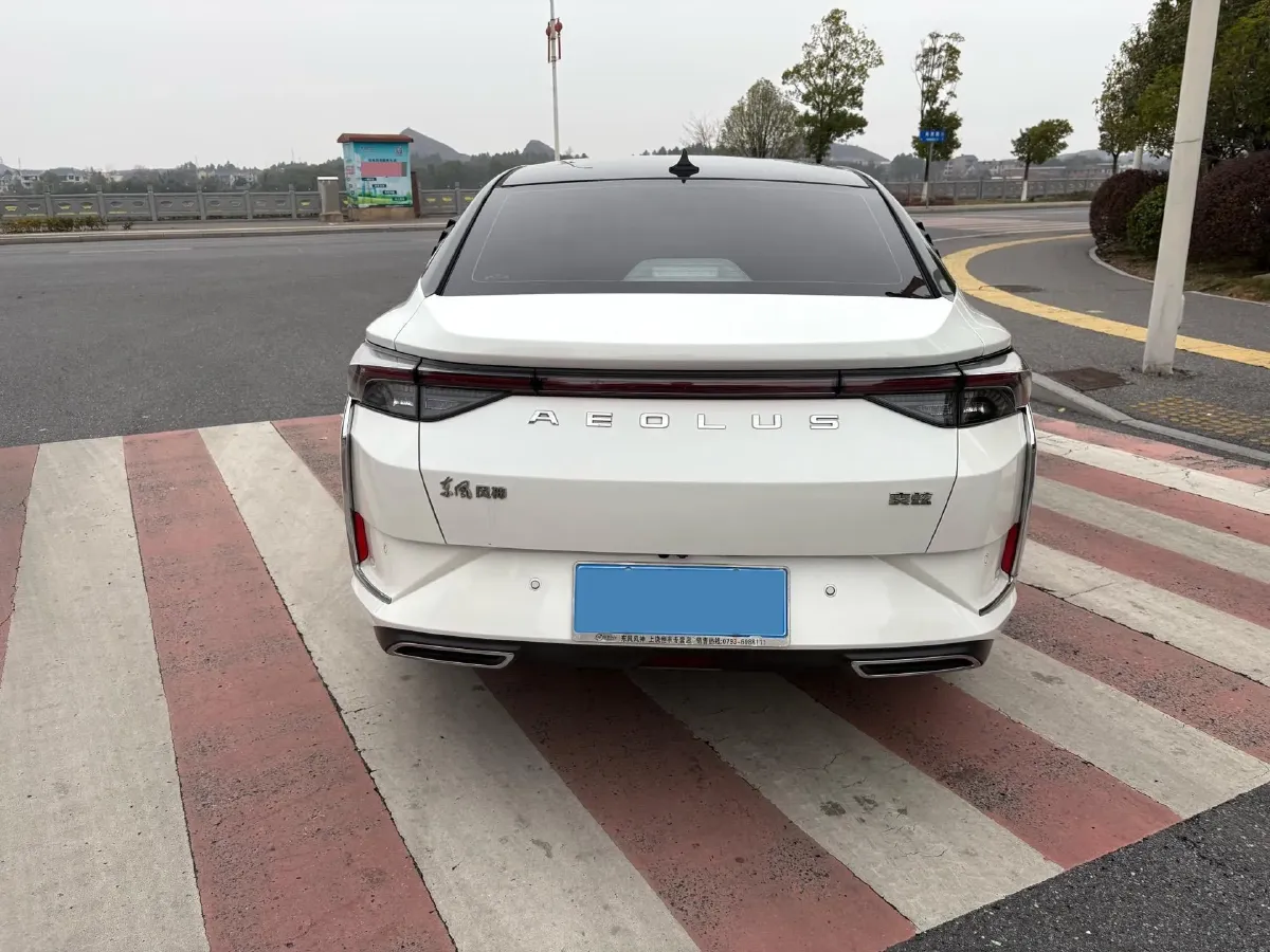 2020 DongFeng Aeolus YiXuan 1.5T 150HP L4 6DCT,autocango,china used car exporter,china ev exporter,chinese used car exporter,chinese used ev exporter
