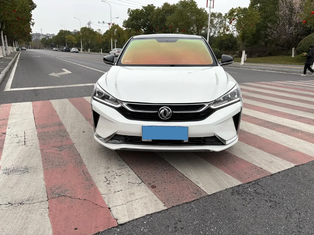 2020 DongFeng Aeolus YiXuan 1.5T 150HP L4 6DCT,autocango,china used car exporter,china ev exporter,chinese used car exporter,chinese used ev exporter
