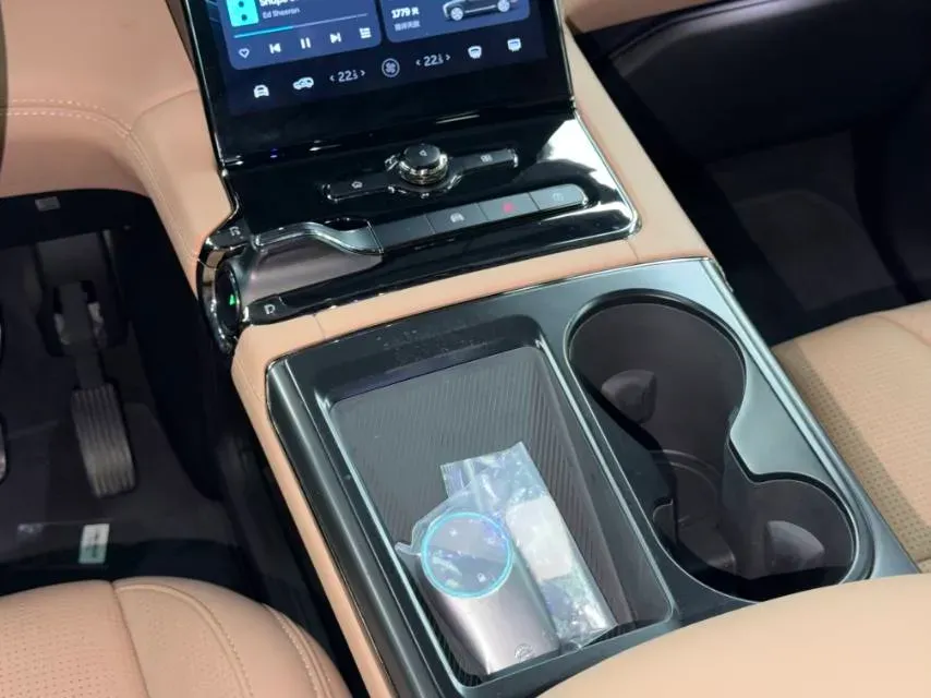 2020 NIO ES8 BEV 84KWH,autocango,china used car exporter,china ev exporter,chinese used car exporter,chinese used ev exporter