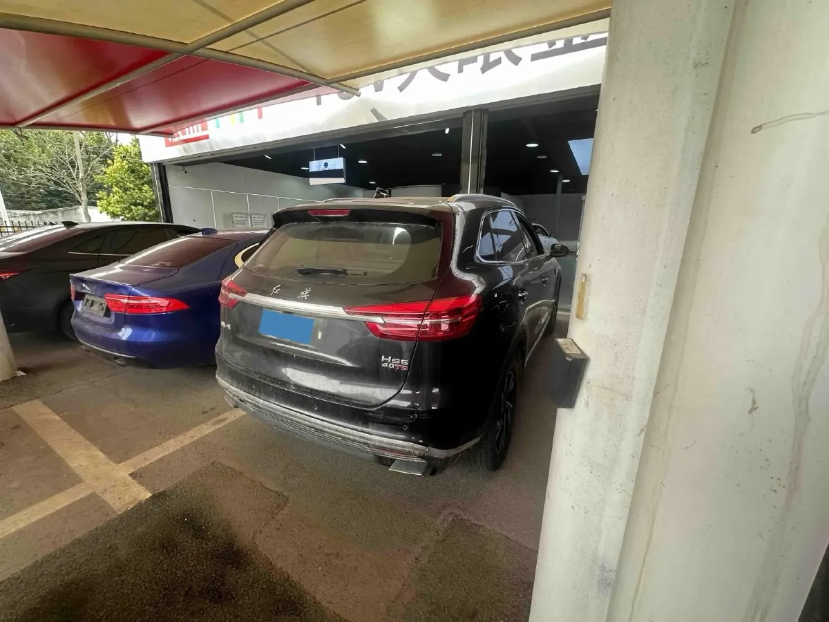 2022 HongQi HS5 2.0T 224HP L4 6AT,autocango,china used car exporter,china ev exporter,chinese used car exporter,chinese used ev exporter