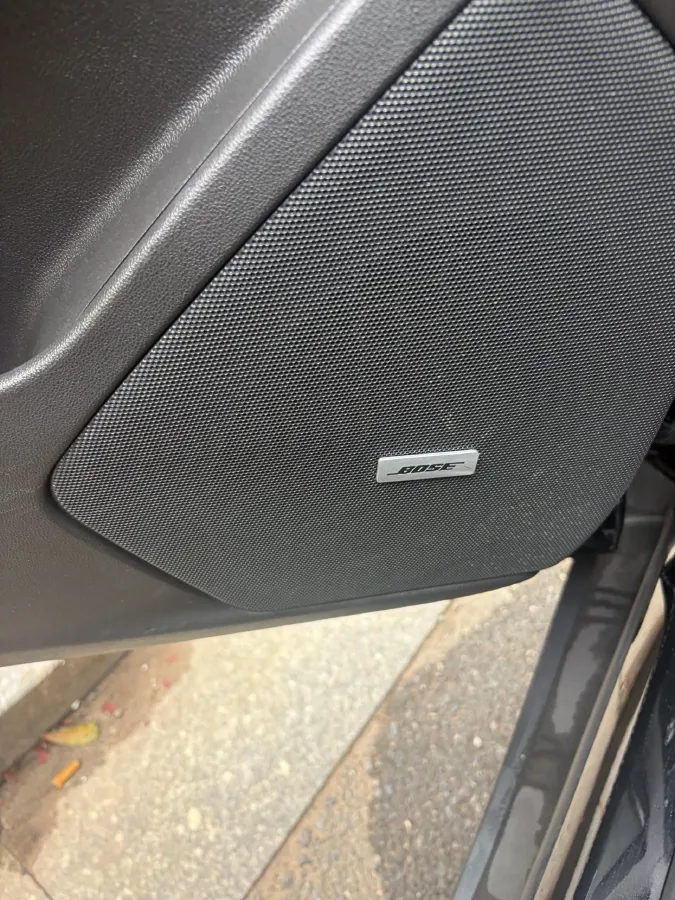 2023 Cadillac XT5 2.0T 237HP L4 9AT,autocango,china used car exporter,china ev exporter,chinese used car exporter,chinese used ev exporter