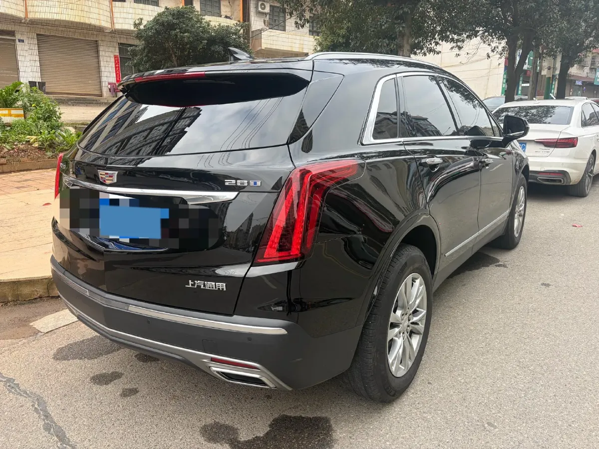 2023 Cadillac XT5 2.0T 237HP L4 9AT,autocango,china used car exporter,china ev exporter,chinese used car exporter,chinese used ev exporter