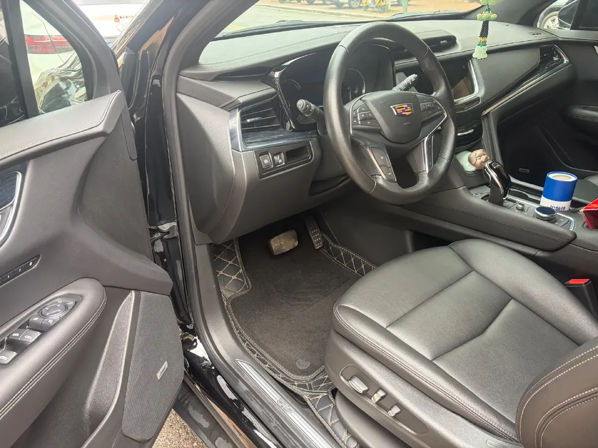 2023 Cadillac XT5 2.0T 237HP L4 9AT,autocango,china used car exporter,china ev exporter,chinese used car exporter,chinese used ev exporter