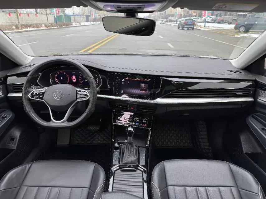 2023 Volkswagen Passat 2.0T 186HP L4 7DCT,autocango,china used car exporter,china ev exporter,chinese used car exporter,chinese used ev exporter