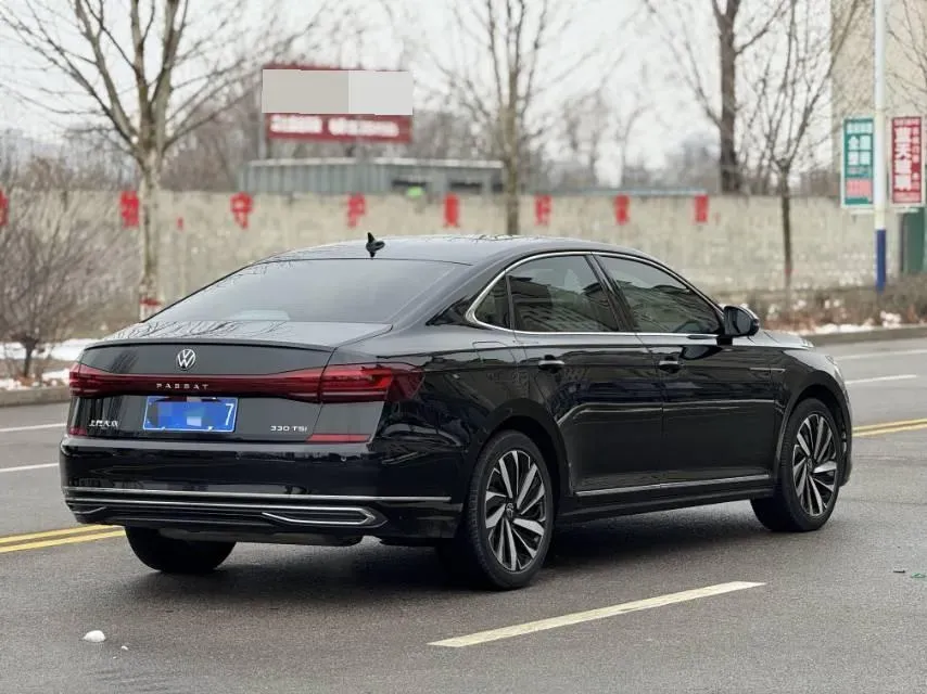 2023 Volkswagen Passat 2.0T 186HP L4 7DCT,autocango,china used car exporter,china ev exporter,chinese used car exporter,chinese used ev exporter