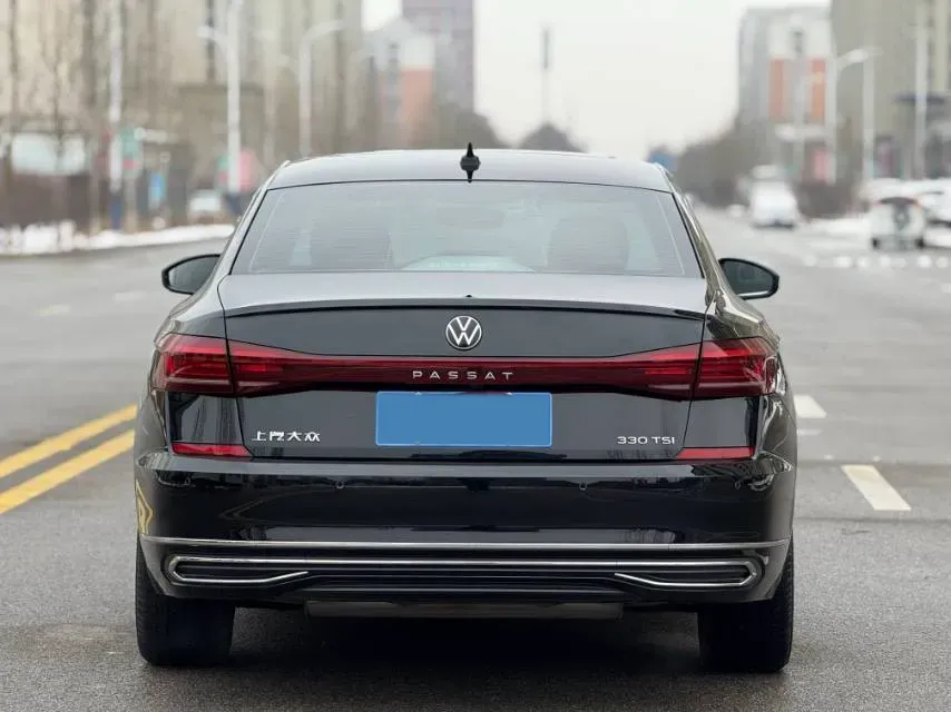 2023 Volkswagen Passat 2.0T 186HP L4 7DCT,autocango,china used car exporter,china ev exporter,chinese used car exporter,chinese used ev exporter