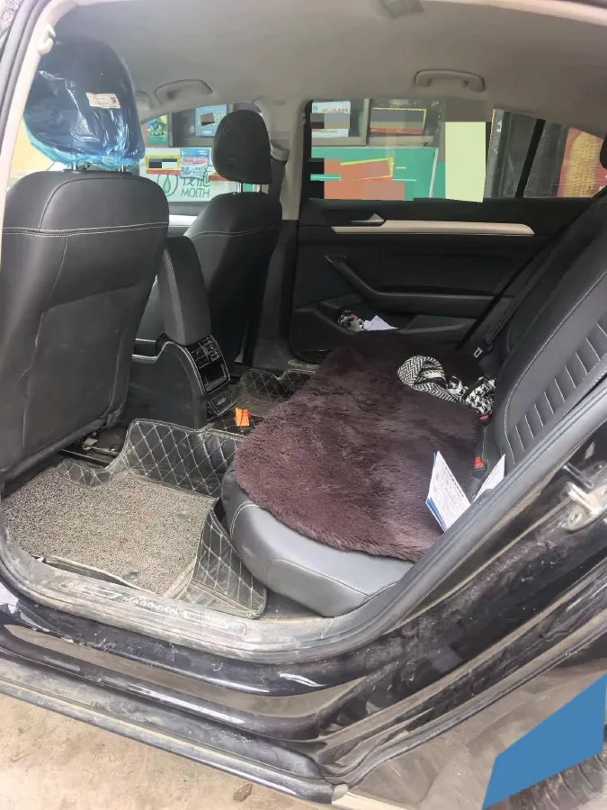 2020 Volkswagen Magotan 1.4T 150HP L4 7DCT,autocango,china used car exporter,china ev exporter,chinese used car exporter,chinese used ev exporter