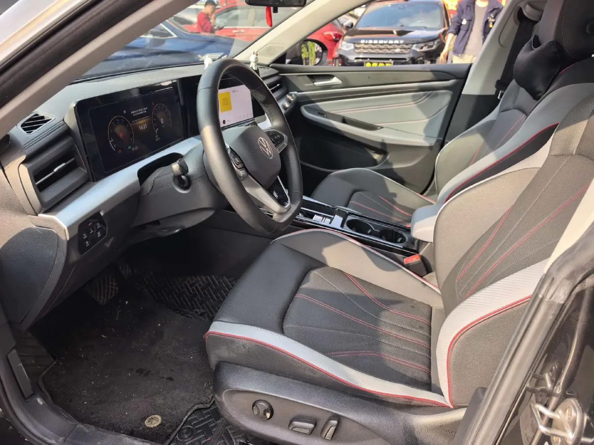 2023 Volkswagen Lamando 1.4T 150HP L4 7DCT,autocango,china used car exporter,china ev exporter,chinese used car exporter,chinese used ev exporter