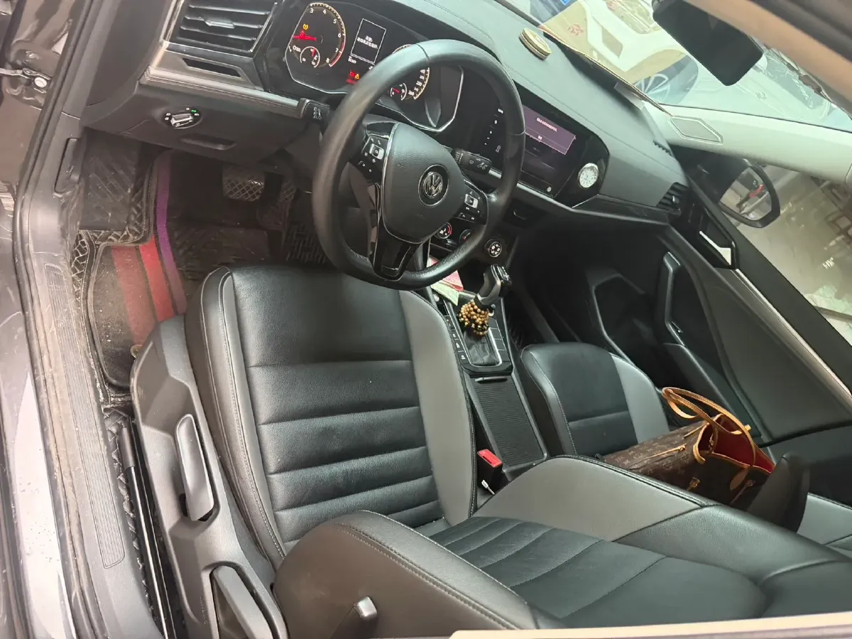 2020 Volkswagen Sagitar 1.2T 116HP L4 7DCT,autocango,china used car exporter,china ev exporter,chinese used car exporter,chinese used ev exporter