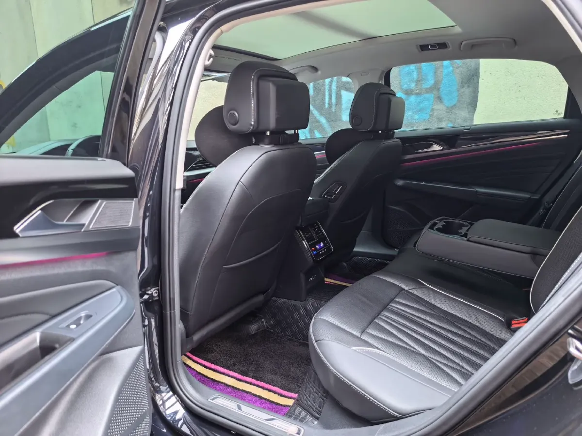 2023 Volkswagen Passat 2.0T 186HP L4 7DCT,autocango,china used car exporter,china ev exporter,chinese used car exporter,chinese used ev exporter