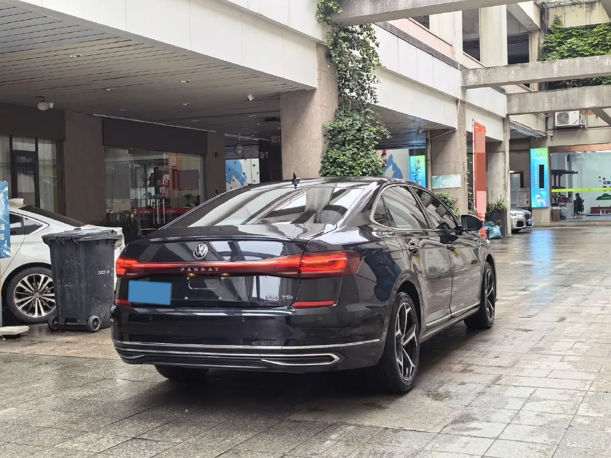 2023 Volkswagen Passat 2.0T 186HP L4 7DCT,autocango,china used car exporter,china ev exporter,chinese used car exporter,chinese used ev exporter