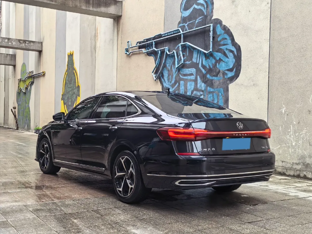 2023 Volkswagen Passat 2.0T 186HP L4 7DCT,autocango,china used car exporter,china ev exporter,chinese used car exporter,chinese used ev exporter