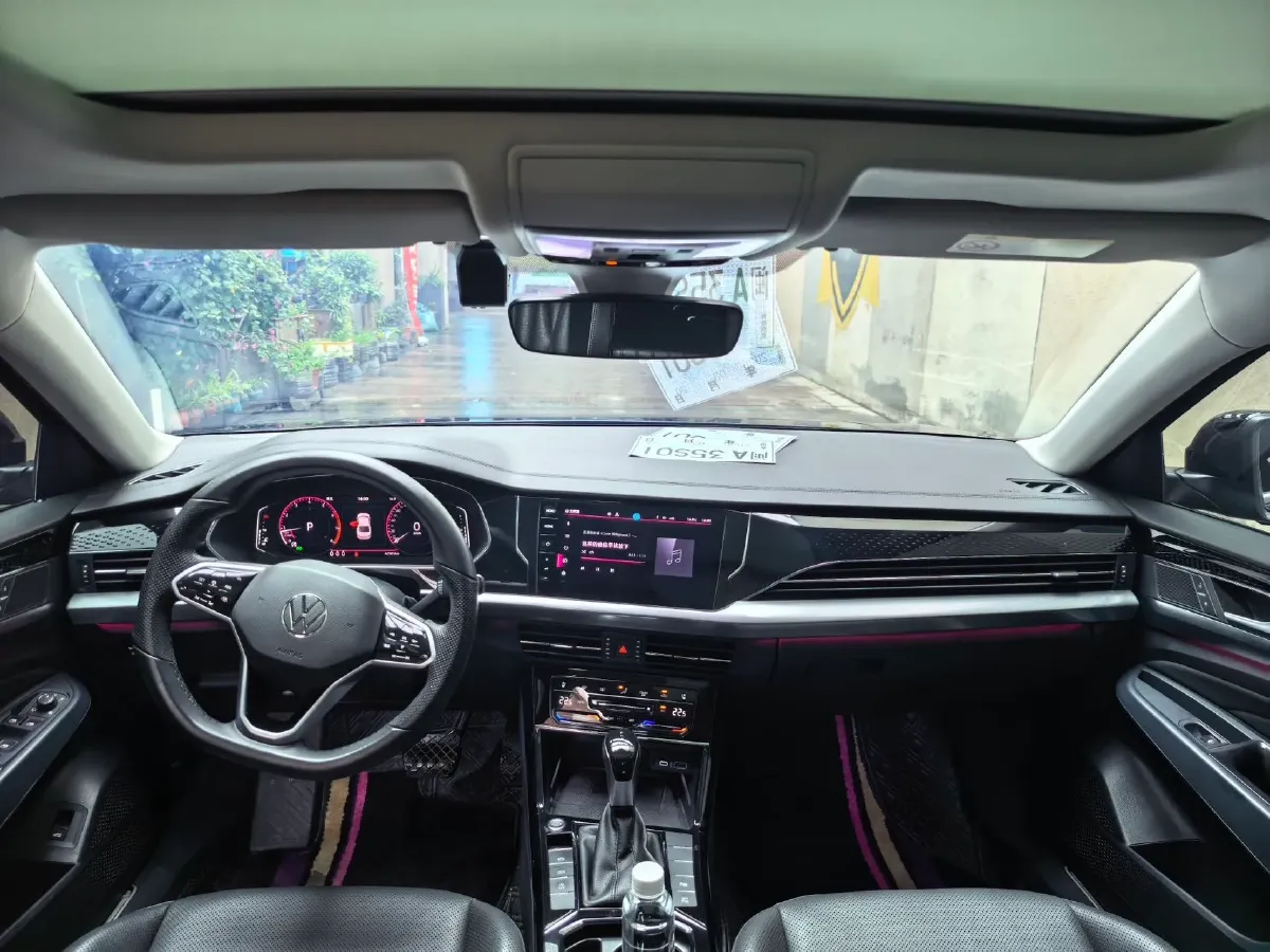 2023 Volkswagen Passat 2.0T 186HP L4 7DCT,autocango,china used car exporter,china ev exporter,chinese used car exporter,chinese used ev exporter