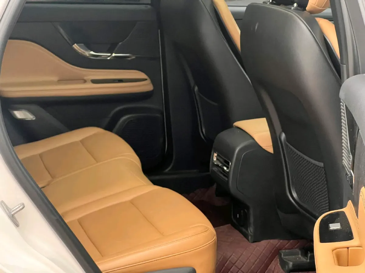 2020 Lincoln Corsair 2.0T 245HP L4 8AT,autocango,china used car exporter,china ev exporter,chinese used car exporter,chinese used ev exporter