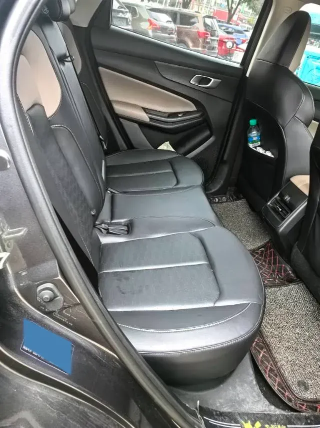 2022 ChangAn Oshan X7 Plus 1.5T 188HP L4 7DCT,autocango,china used car exporter,china ev exporter,chinese used car exporter,chinese used ev exporter