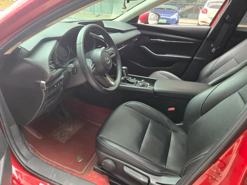 2022 Mazda 3 Axela 2.0L 158HP L4 6AT,autocango,china used car exporter,china ev exporter,chinese used car exporter,chinese used ev exporter