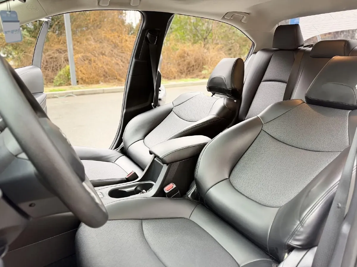 2021 Toyota Corolla 1.2T 116HP L4 CVT,autocango,china used car exporter,china ev exporter,chinese used car exporter,chinese used ev exporter